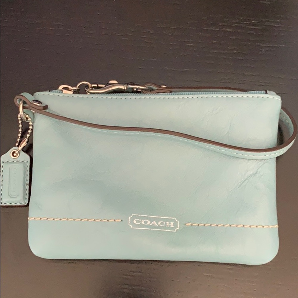 NWOT Coach Wristlet -Blue